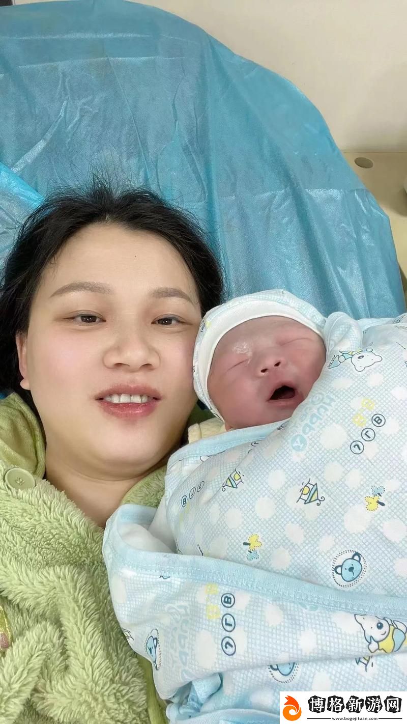 給兒媳婦肚子里種個(gè)寶寶：愛的傳承與家庭的希望